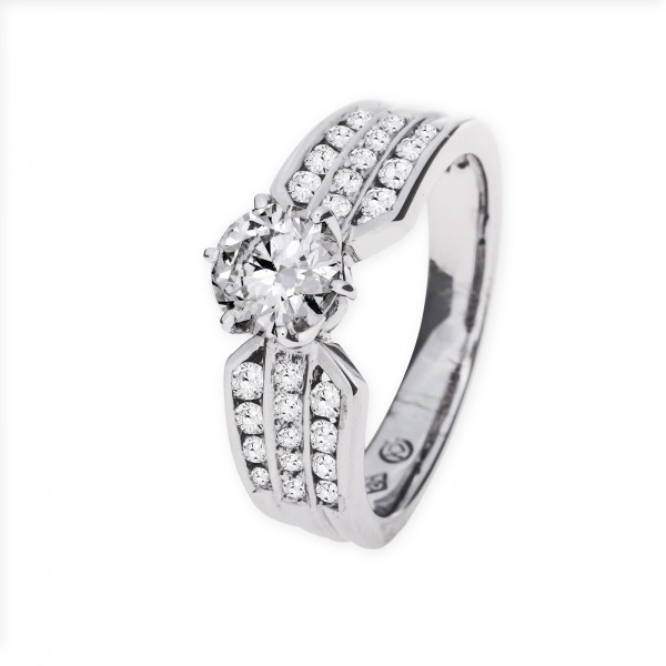 Diamantring in 750er Weißgold
